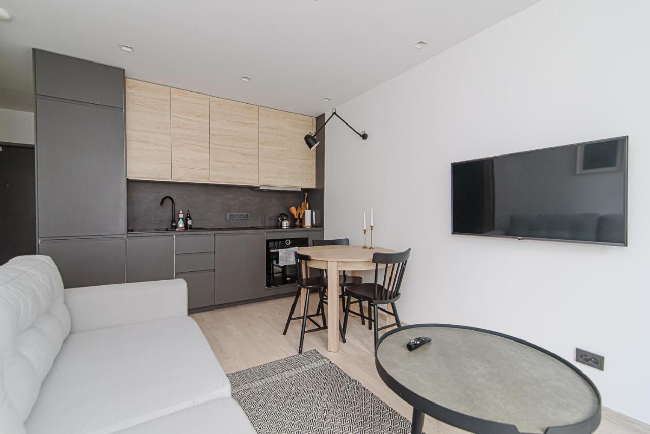 Modern Apartment Next To Ozas Park By Urban Rent VNO Dış mekan fotoğraf
